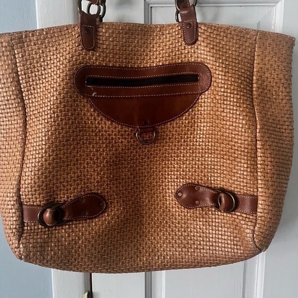 Paige Novick Handbags - Elegant Tan Woven Tote Bag by Paige Novick